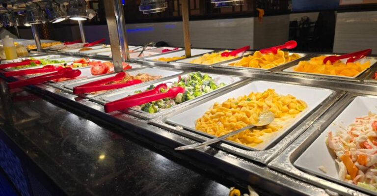6 Legendary Florida Buffets People Still Talk About
