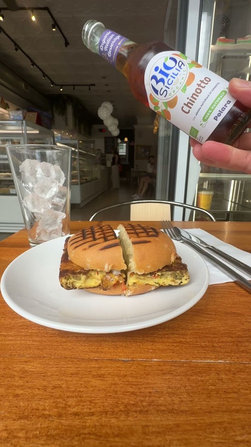A Breakfast Menu That Earns Its Place