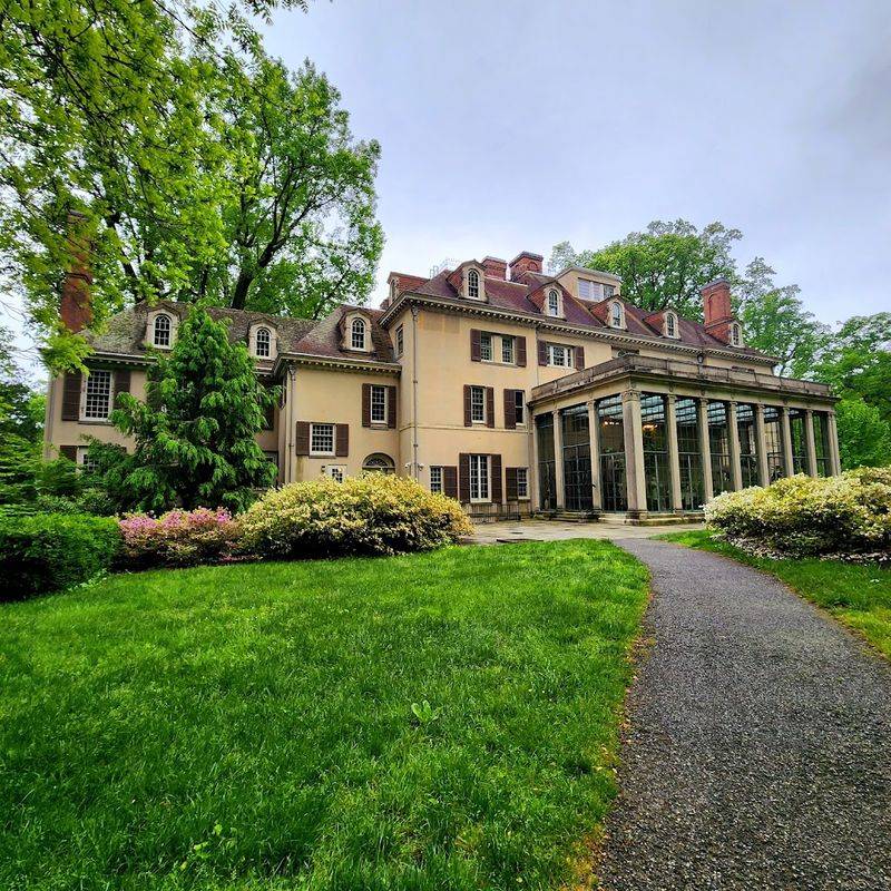 A Grand Estate at 5105 Kennett Pike