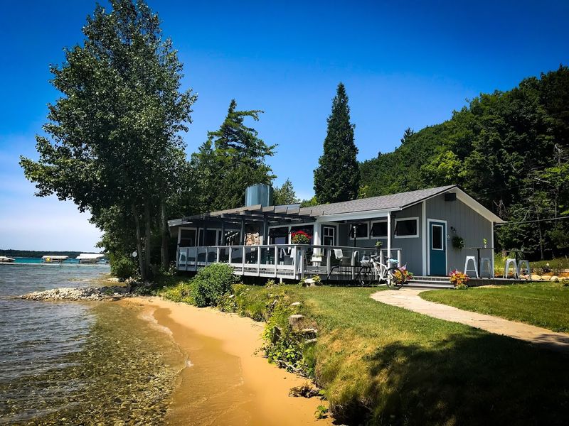 A Lakeside Address Worth Knowing
