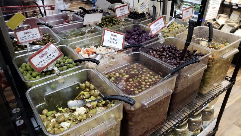 A Market With Deep Italian Roots A Market With Deep Italian Roots
