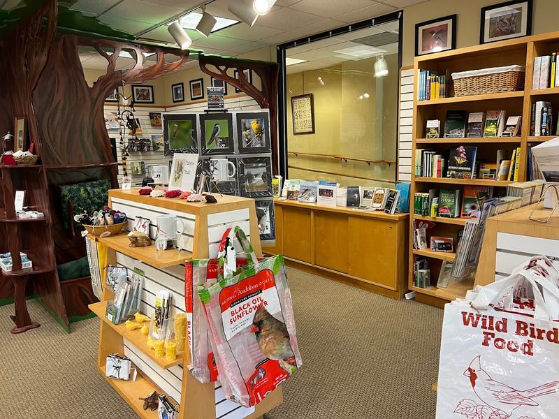 A Nature Store That Actually Delivers