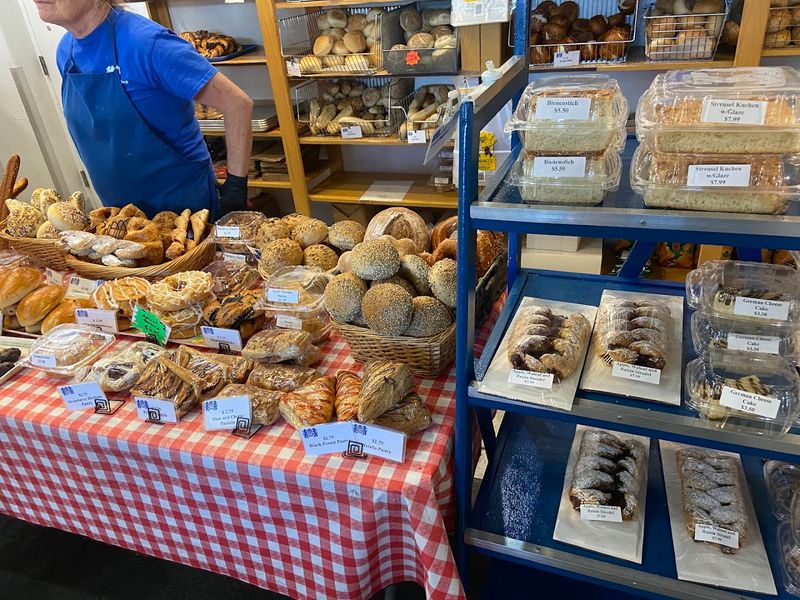 A Neighborhood Bakery Rooted in German Tradition Since 1970 A Neighborhood Bakery Rooted in German Tradition Since 1970