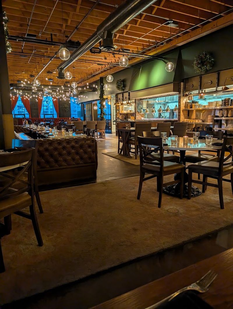 A Setting That Matches the Ambiance A Setting That Matches the Ambiance