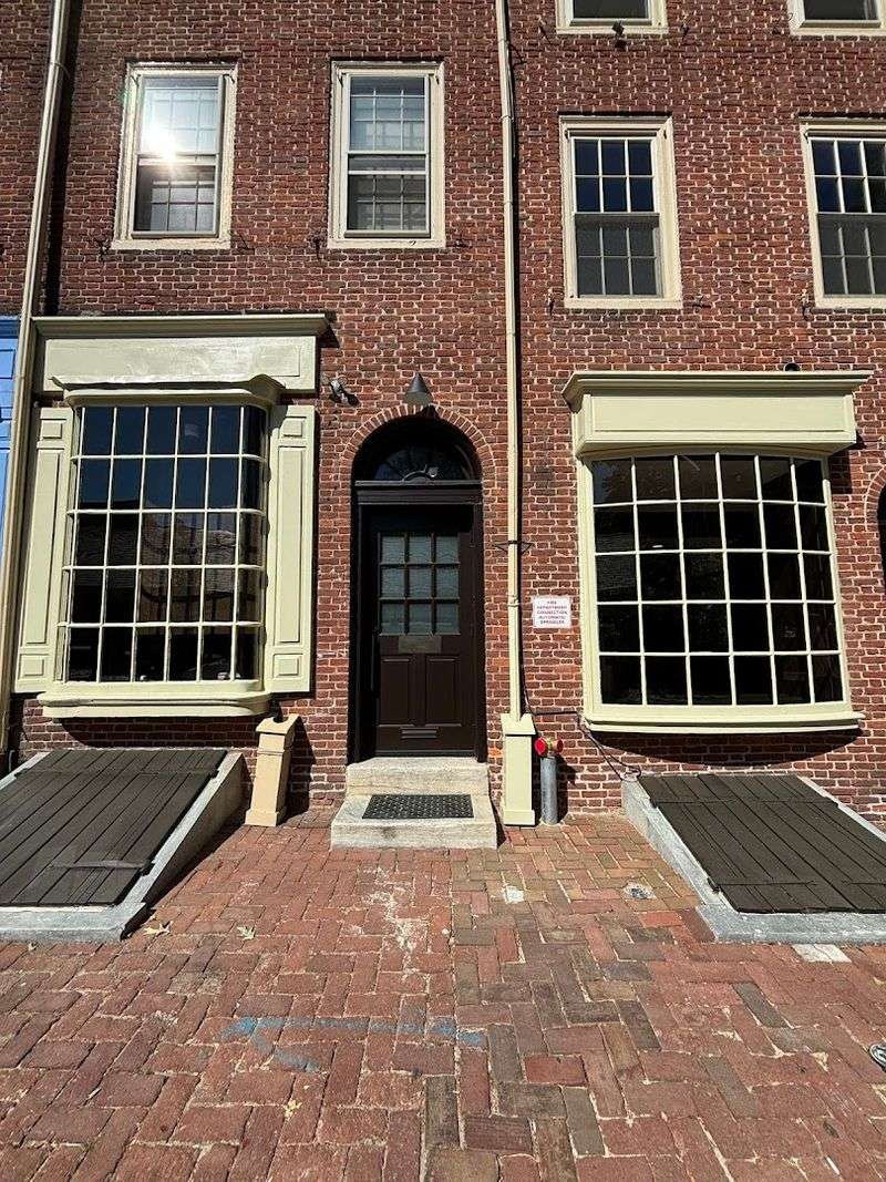 A Society Hill Address With a Lot to Say A Society Hill Address With a Lot to Say