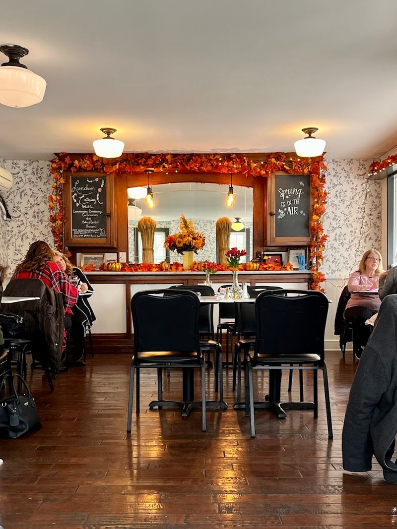 Hours, Pricing, and What to Expect on Your First Visit