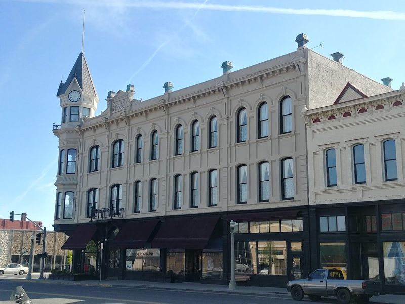 A Town Built on Gold Rush Dreams