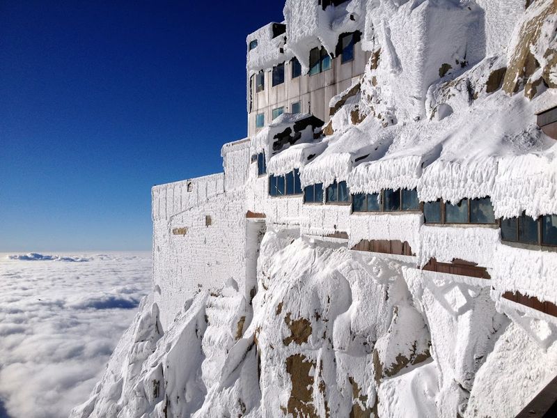 Aiguille du Midi — Chamonix, France Aiguille du Midi — Chamonix, France