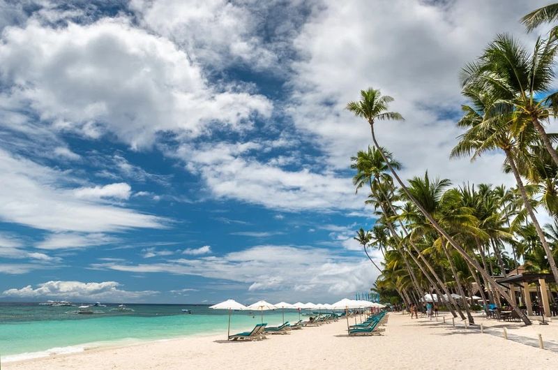 Alona Beach, Panglao Island, Philippines Alona Beach, Panglao Island, Philippines