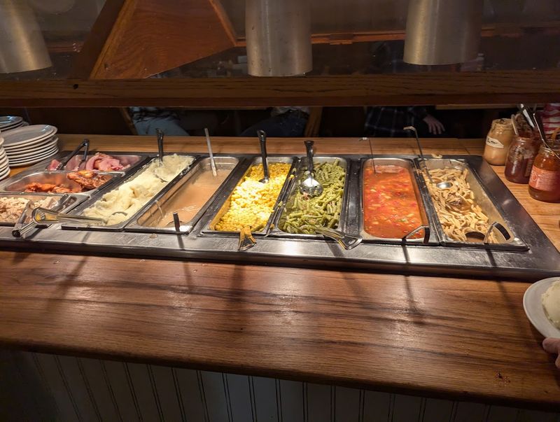 Amish-Style Buffets in Missouri Amish Country Amish-Style Buffets in Missouri Amish Country
