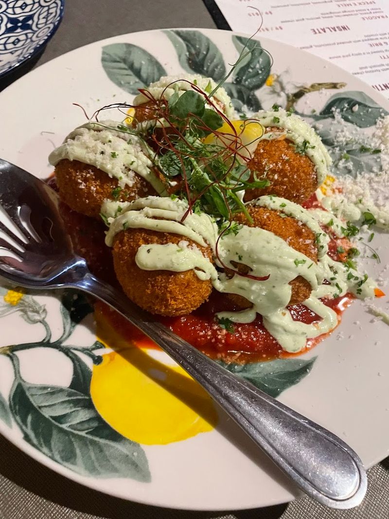 Appetizers That Set the Tone for the Whole Evening