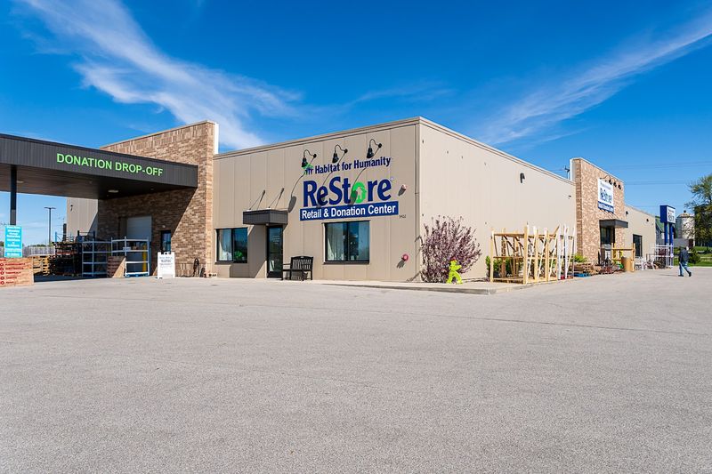 Appleton Habitat ReStore, Appleton, Wisconsin Appleton Habitat ReStore, Appleton, Wisconsin