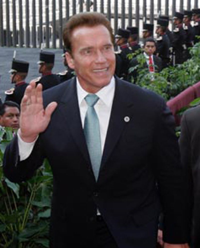 Arnold Schwarzenegger: Predator 2