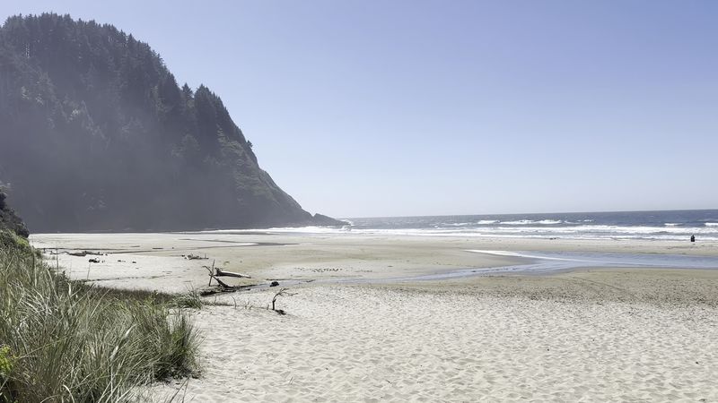 Arriving at Hobbit Beach for the First Time