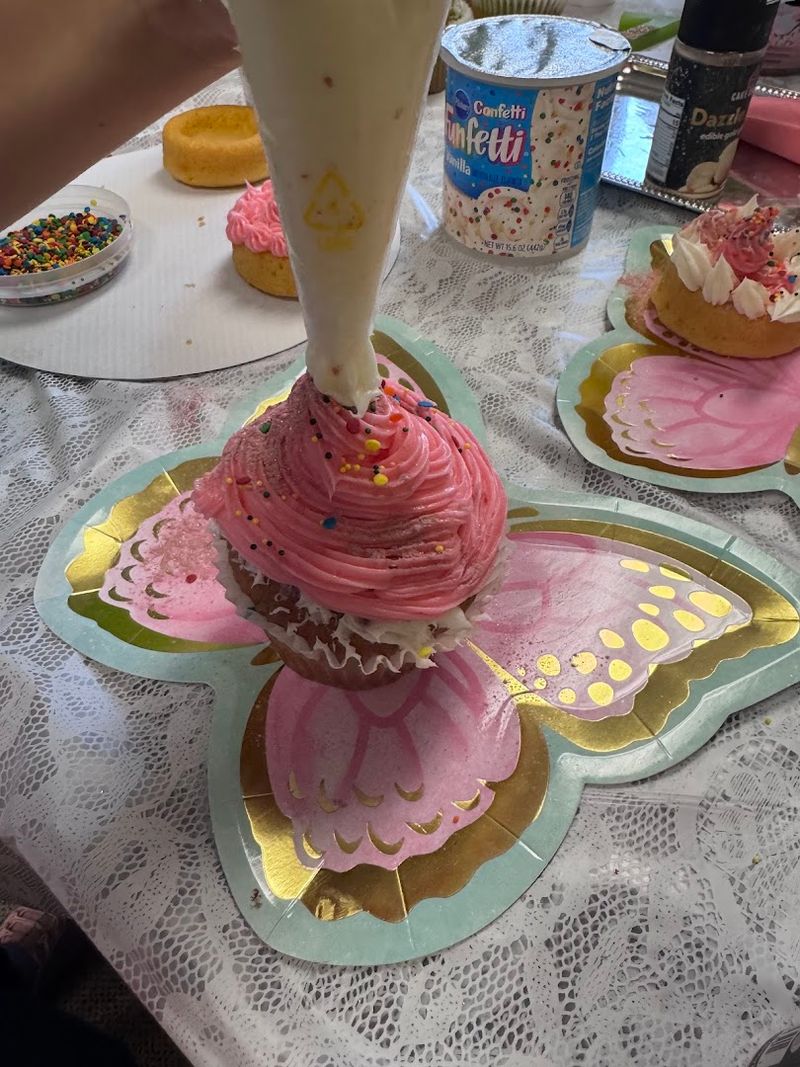 Art and Baking Combined in One Afternoon
