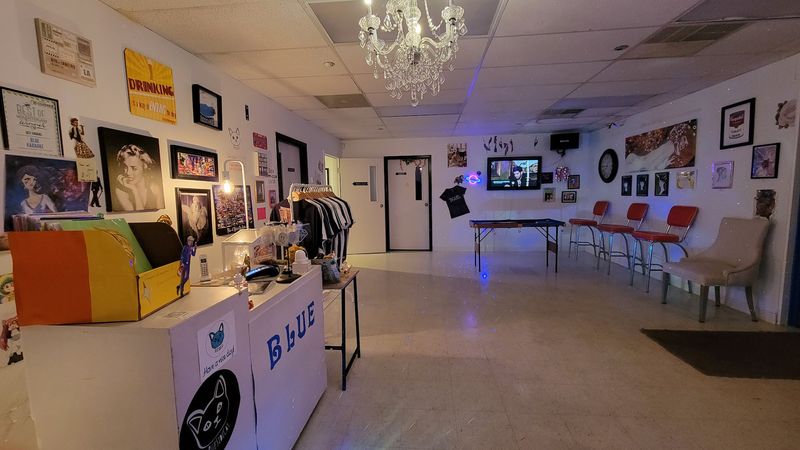Artwork on the Walls and a Vibe All Its Own Artwork on the Walls and a Vibe All Its Own