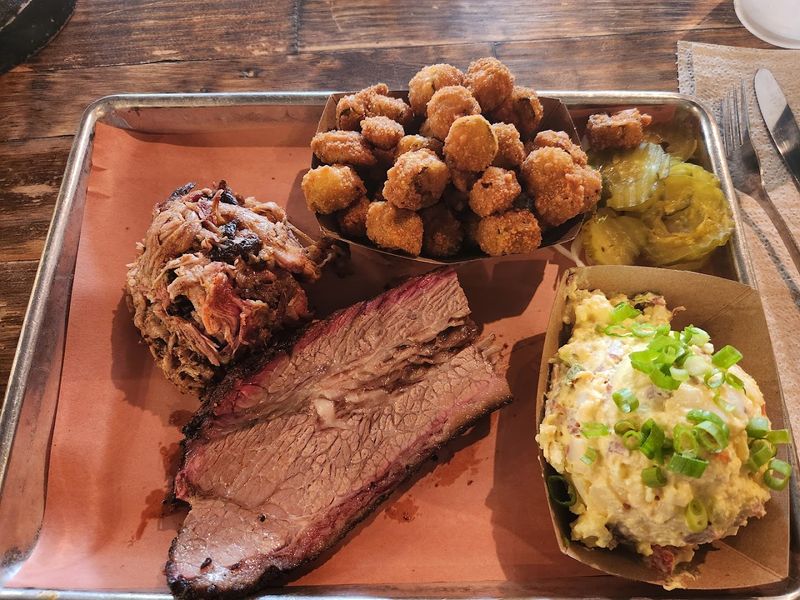 Dallas – Texas BBQ at Pecan Lodge