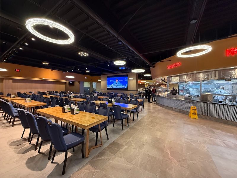 Atmosphere, Decor, and the Overall Vibe Inside