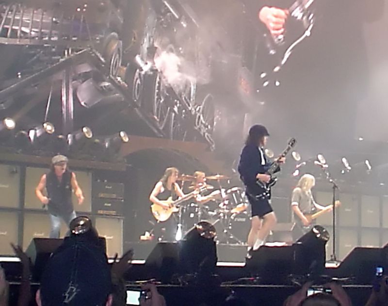 Back in Black - AC/DC