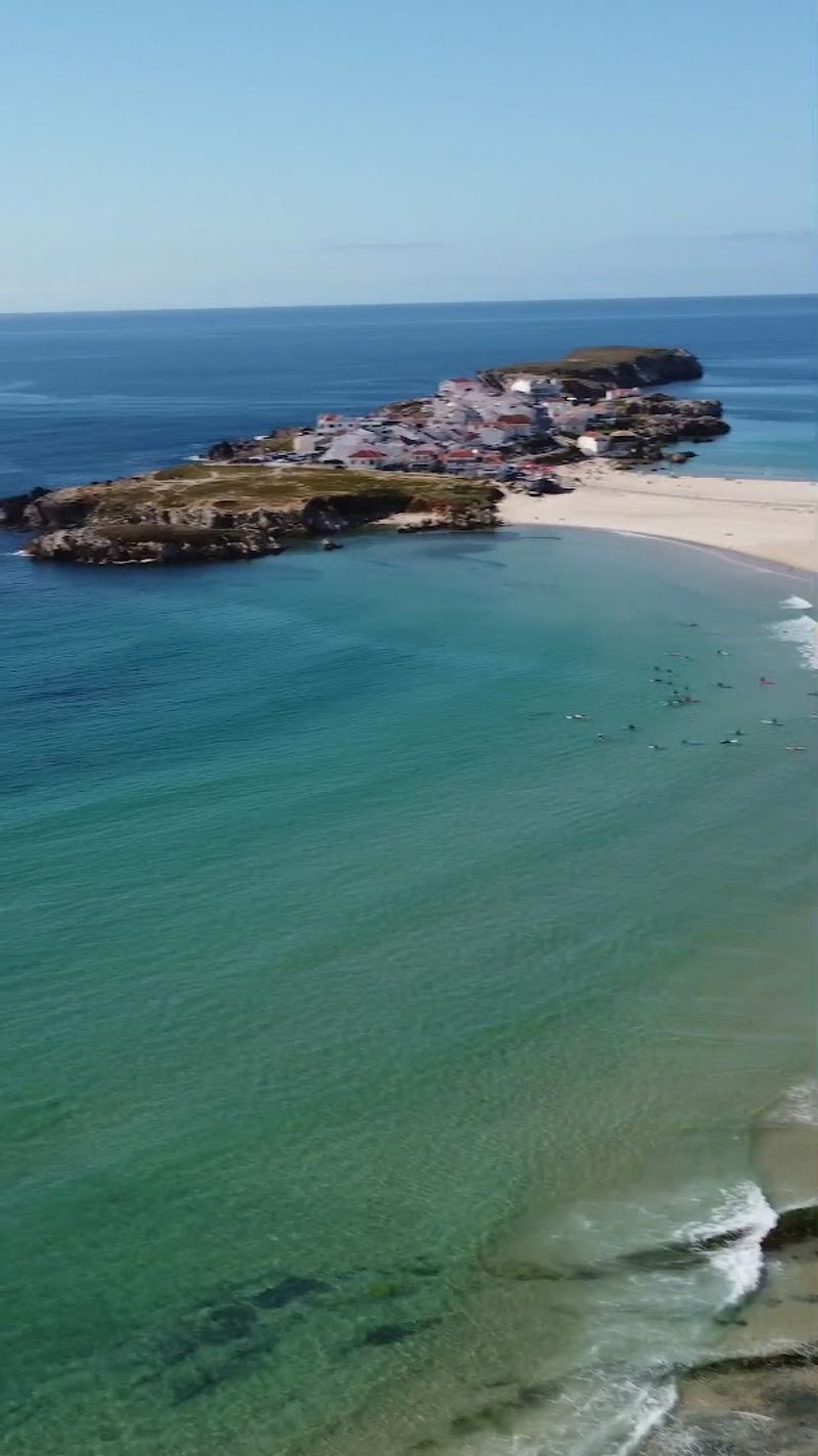 Baleal – The Sandbar Village Surfers Love