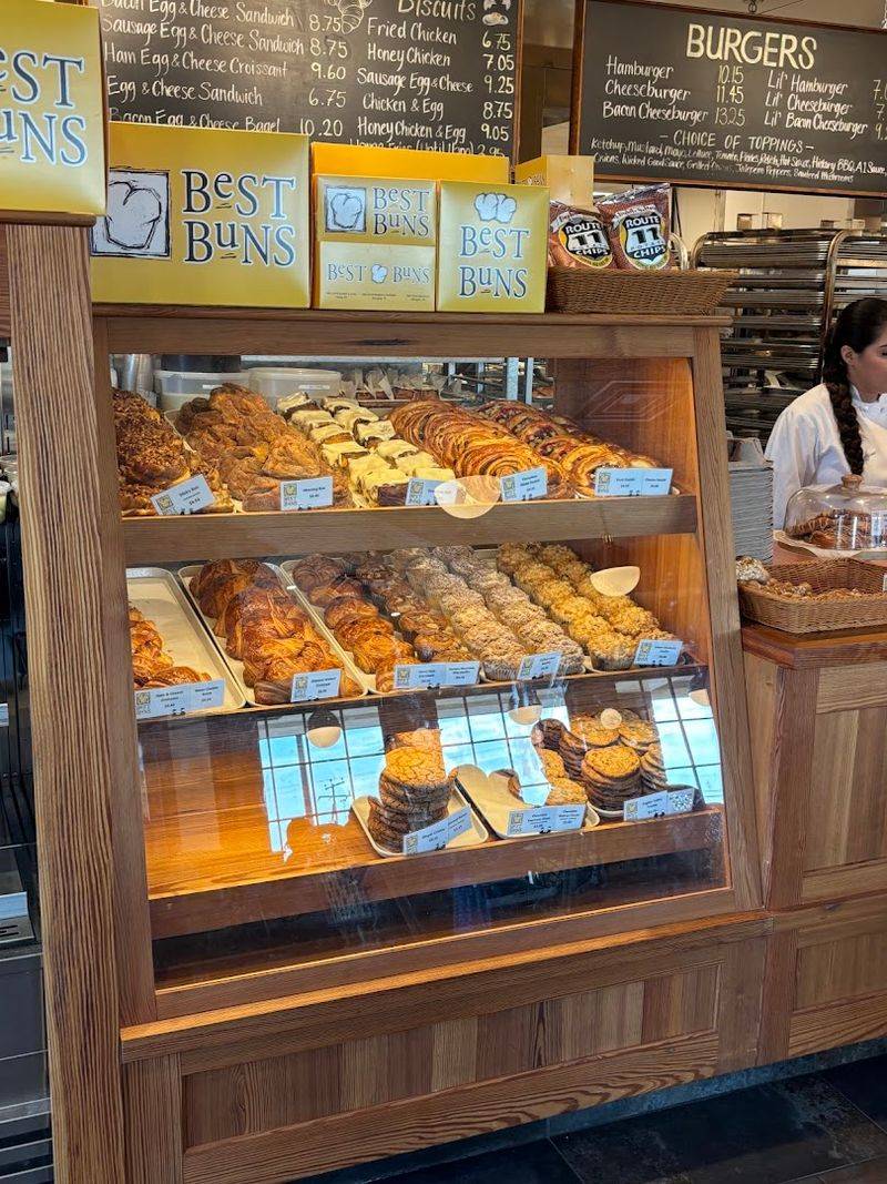 Best Buns Bakery & Burgers, Springfield, Virginia Best Buns Bakery & Burgers, Springfield, Virginia
