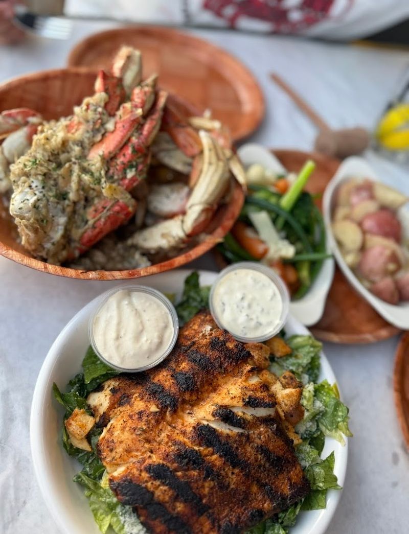 Beyond Crab: A Menu With Surprising Range Beyond Crab: A Menu With Surprising Range