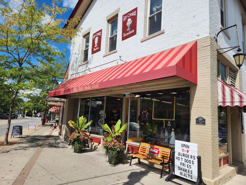 Big Ed's Soda Grill — Vermilion