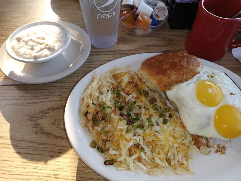 Biscuits and Gravy Worth Dreaming About