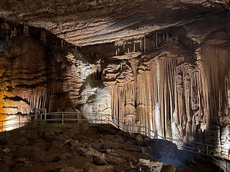 Blanchard Springs Caverns, Fifty-Six, Arkansas Blanchard Springs Caverns, Fifty-Six, Arkansas