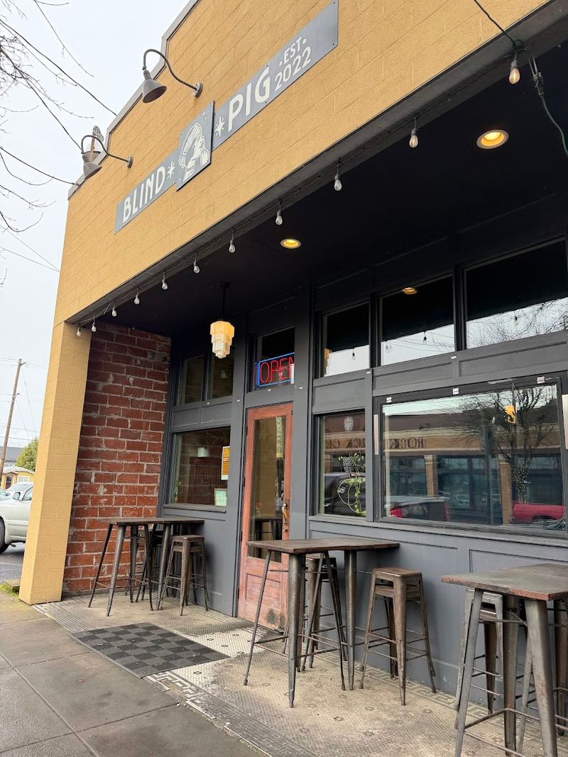 Blind Pig in Carlton