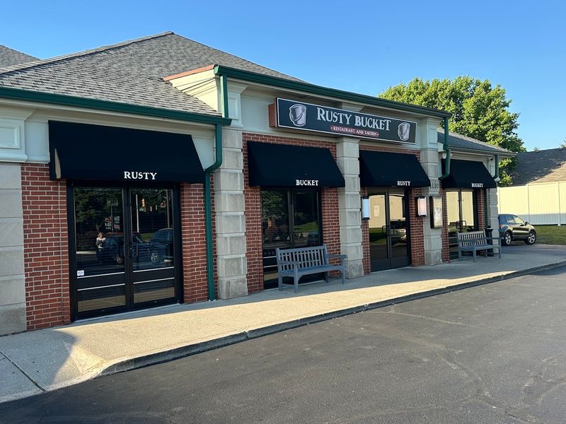 Rusty Bucket Restaurant and Tavern — Multiple Locations