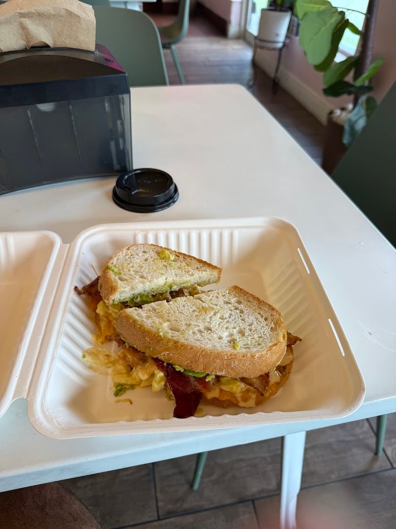Breakfast Sandwiches Worth Setting an Alarm For