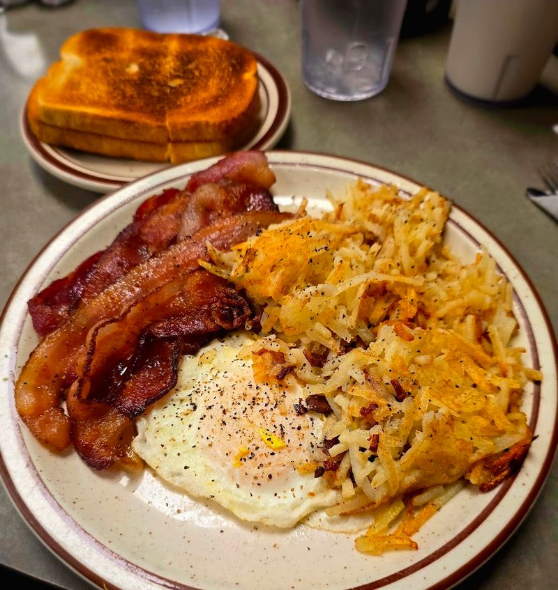 Breakfast That Sets the Tone for the Day Breakfast That Sets the Tone for the Day