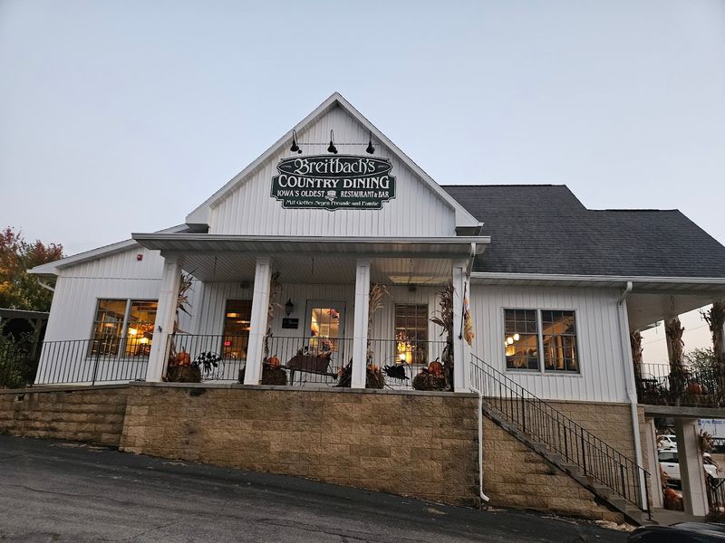 Breitbach's Country Dining in Balltown