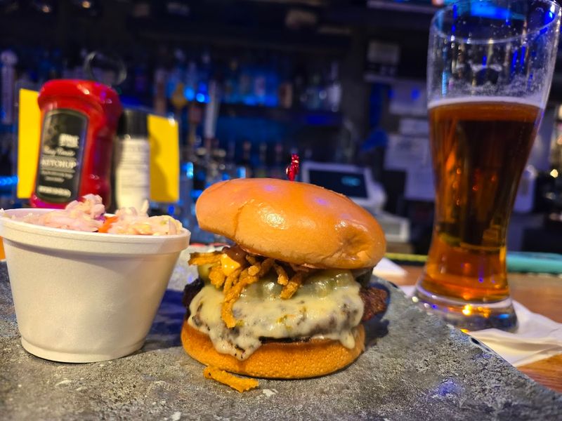 Burgers That Have Earned Their Legendary Status Burgers That Have Earned Their Legendary Status