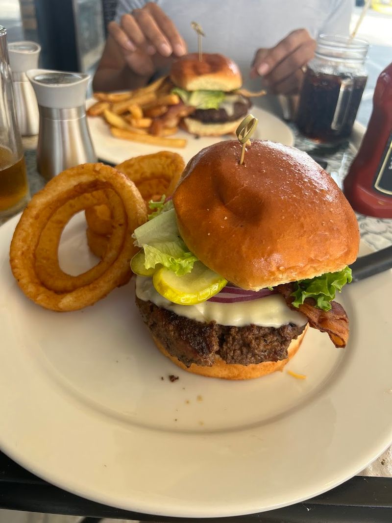 Burgers Worth the Drive Burgers Worth the Drive