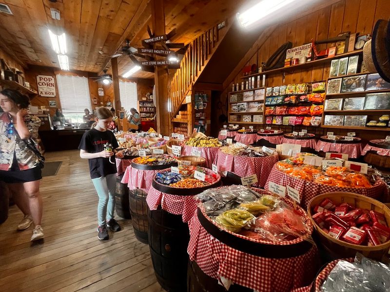 Candy, Fudge, and Treats That Feel Like Time Travel Candy, Fudge, and Treats That Feel Like Time Travel