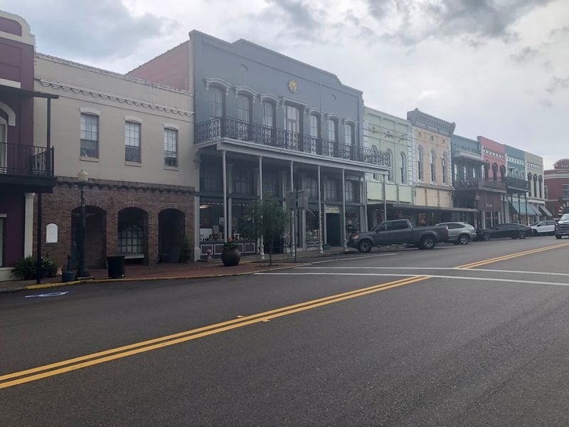 Canton Canton