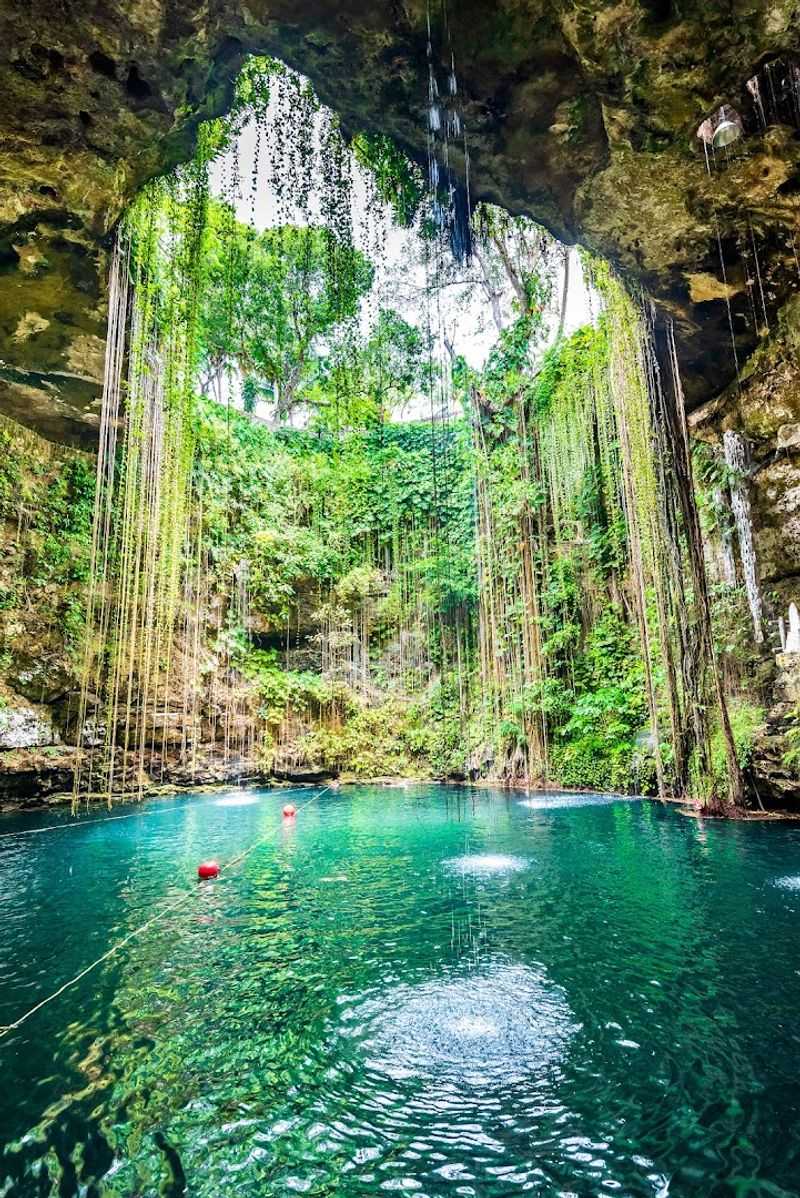 Cenote Ik Kil, Yucatán