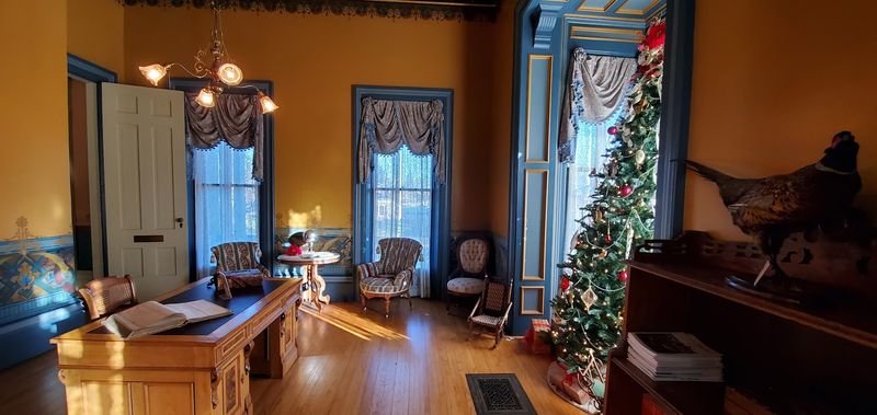 Christmas at the Honolulu House