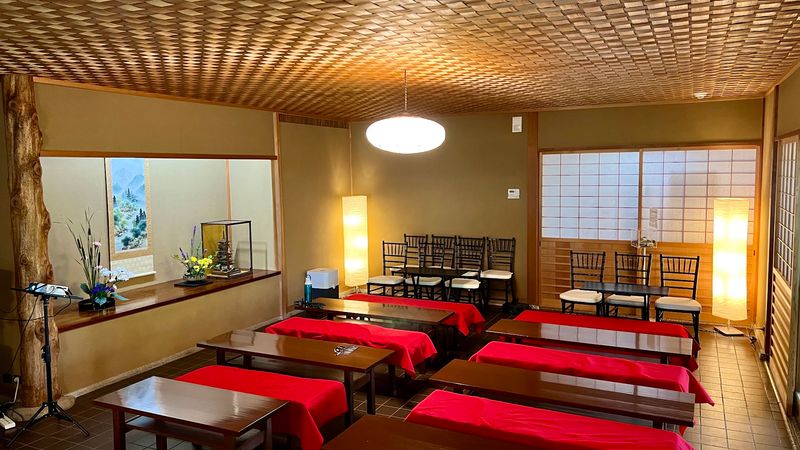 Classes and Cultural Arts That Go Beyond the Garden Walk