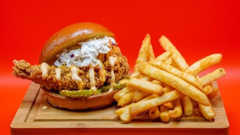 Competing in a Crowded Hot Chicken Market