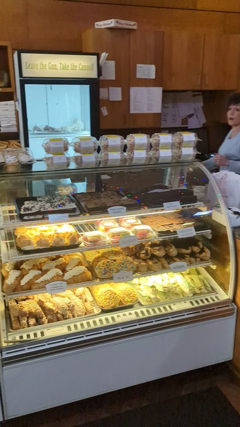 Corbo's Bakery — Cleveland (Little Italy)