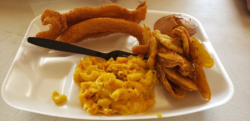 Cornbread and Mac and Cheese Worth Mentioning