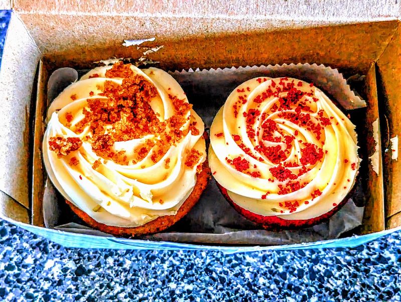 Crumb Cake and Cupcakes That Deserve More Attention Crumb Cake and Cupcakes That Deserve More Attention