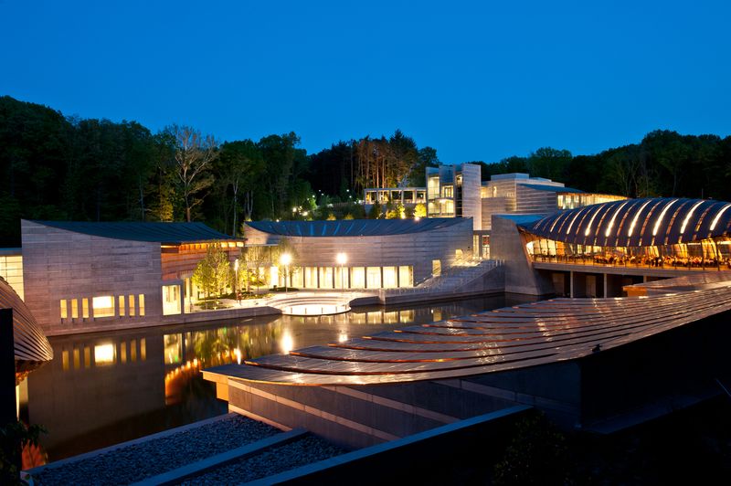 Crystal Bridges Museum of American Art, Bentonville, Arkansas Crystal Bridges Museum of American Art, Bentonville, Arkansas