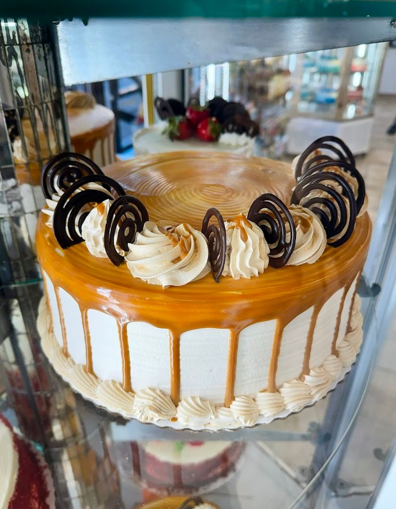 Custom Cakes That Go Beyond the Ordinary