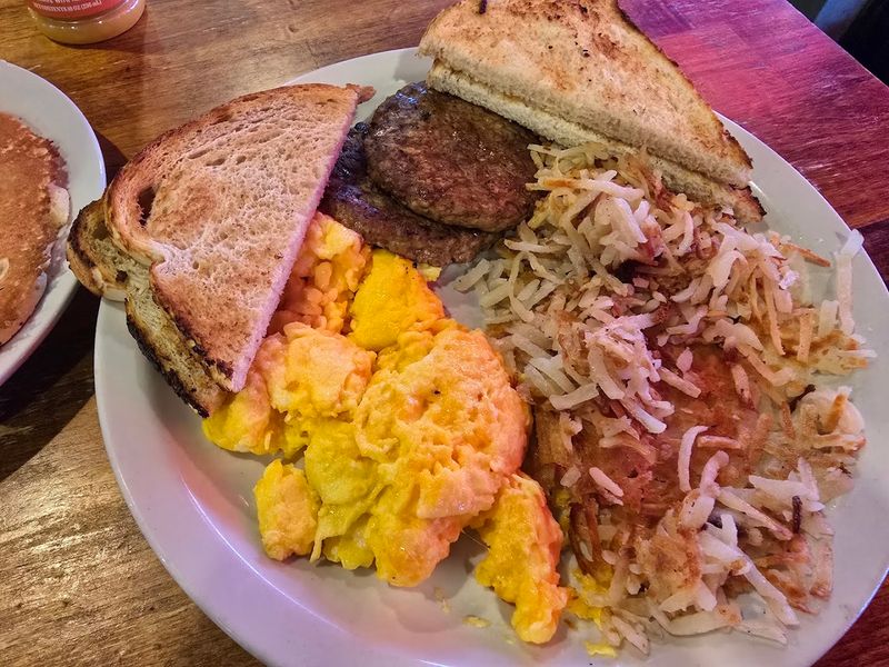 DK Diner — Grandview Heights
