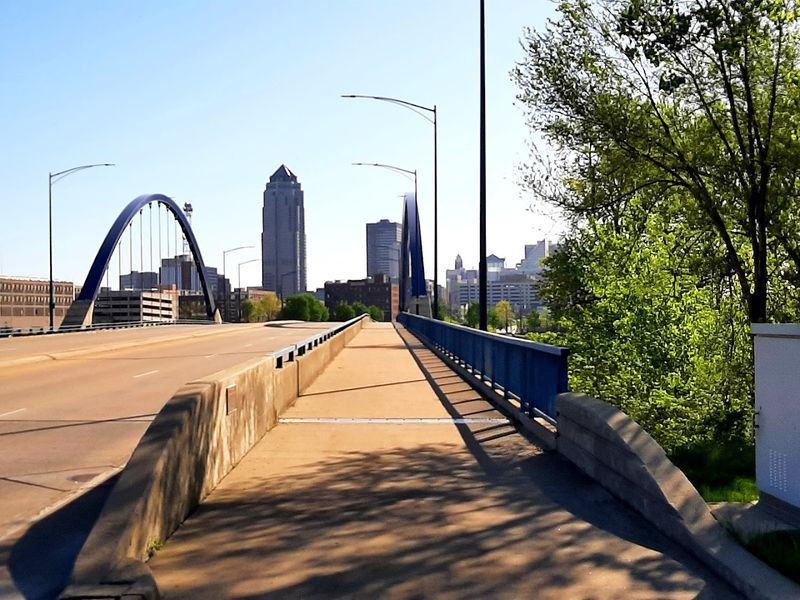 Des Moines Des Moines