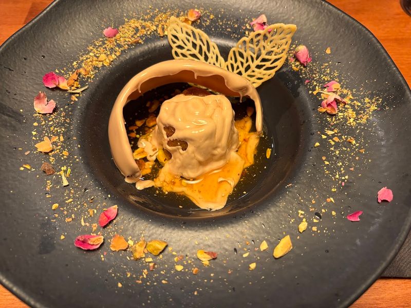 Desserts That Close the Meal on a High Note Desserts That Close the Meal on a High Note